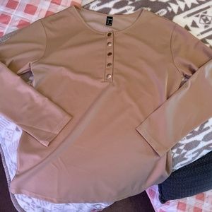Women‘s blouse